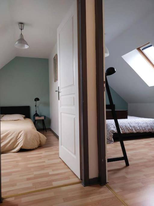 Charmant Appartement Au Calme Avec Parking Besançon Exteriér fotografie