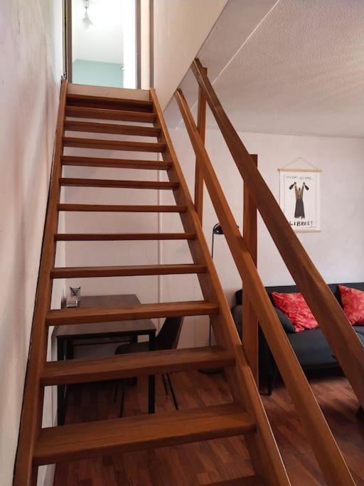 Charmant Appartement Au Calme Avec Parking Besançon Exteriér fotografie